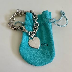 Tiffany & Co. Sterling Silver .925 Heart Pendant Bracelet